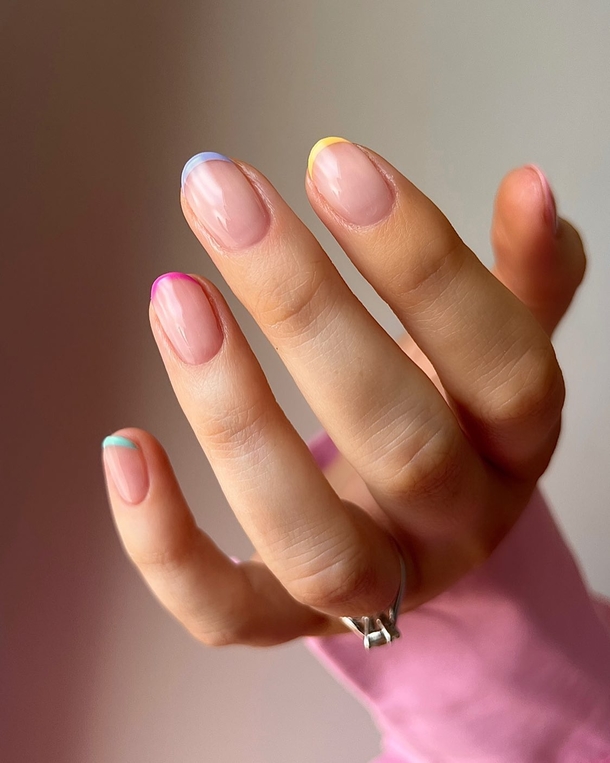 10 Pretty Short Nails That's Perfect For Any Season! - picture 10