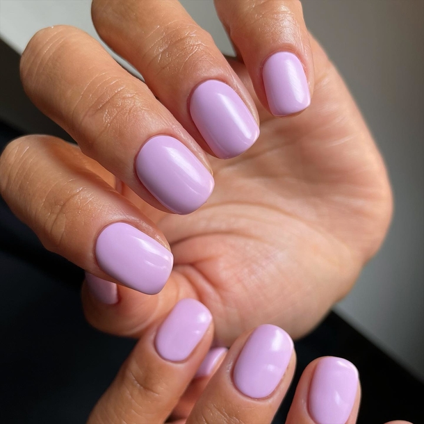 10 Pretty Short Nails That's Perfect For Any Season! - picture 9