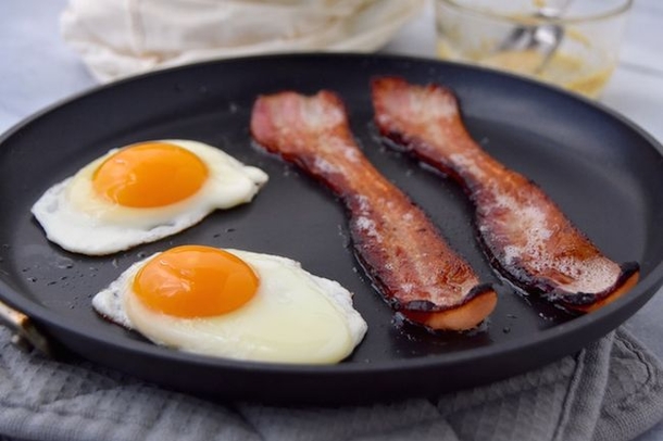 10 Reasons Why You Should Never Throw Away Bacon Grease, It's A Kitchen's Secret Weapon! - picture 8