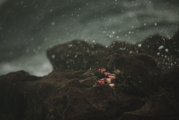 10 Sad Love Photography Images - picture 2