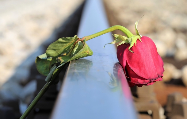 10 Sad Love Photography Images - picture 4