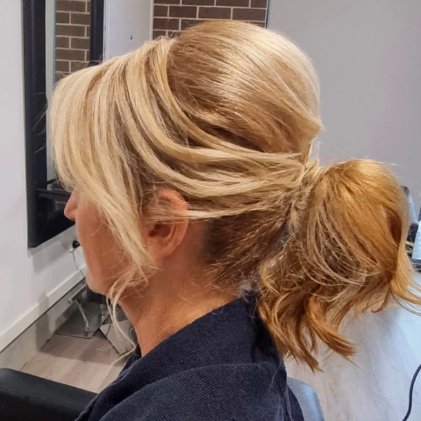 10 Short Hair Updos Perfect for a Professional Look at Work - picture 8