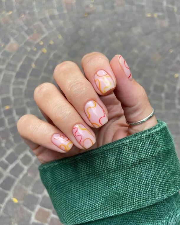 10 Short May Nail Ideas You Won't Be Able to Resist for 2023 - picture 10
