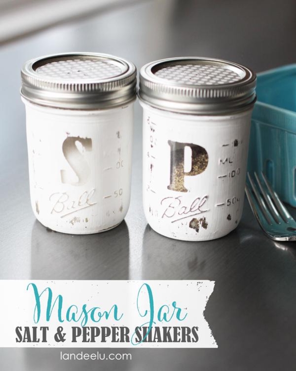10 Smart Mason Jar Organization Ideas To Try - picture 11