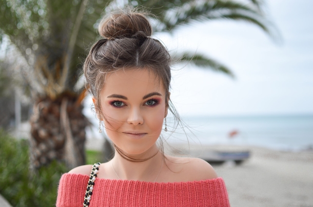 10 Stylish Hair Bun Looks For Women - picture 3
