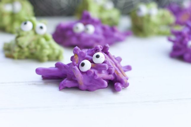 10 Sweet and Scary DIY Halloween Candy Recipes - picture 8