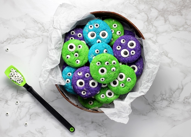 10 Sweet Halloween Cookie Ideas - picture 4