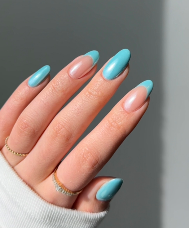 10 Top Notch Chrome Nail Designs That Are Trending! - picture 7