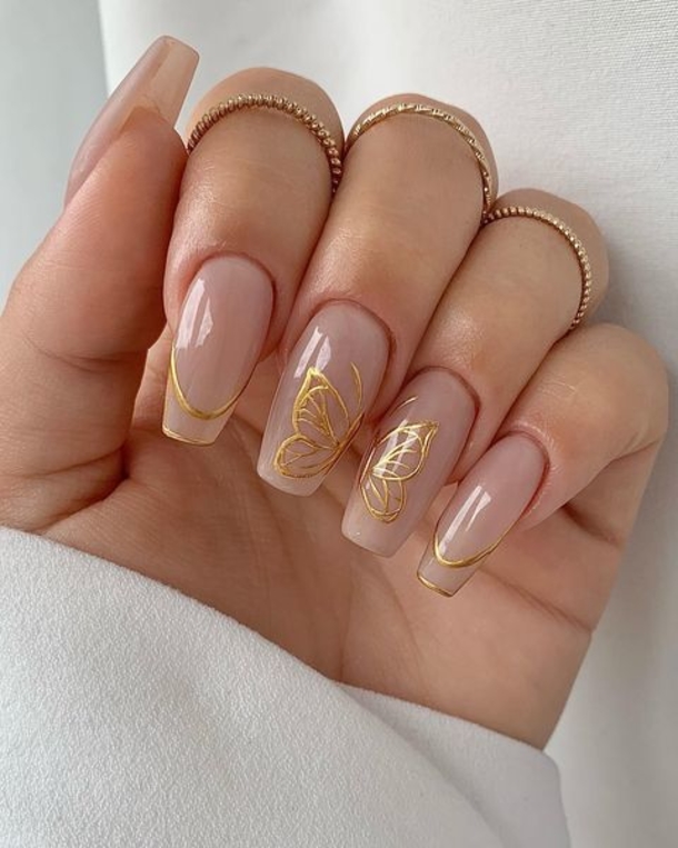 10+ Trendy Butterfly Nails You Will Love - picture 5