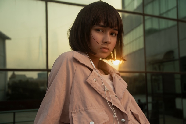 10 Unique Bang Hairstyles Looks For Women - picture 7