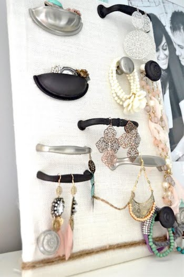 10 Unique DIY Jewelry Organization Ideas - picture 8