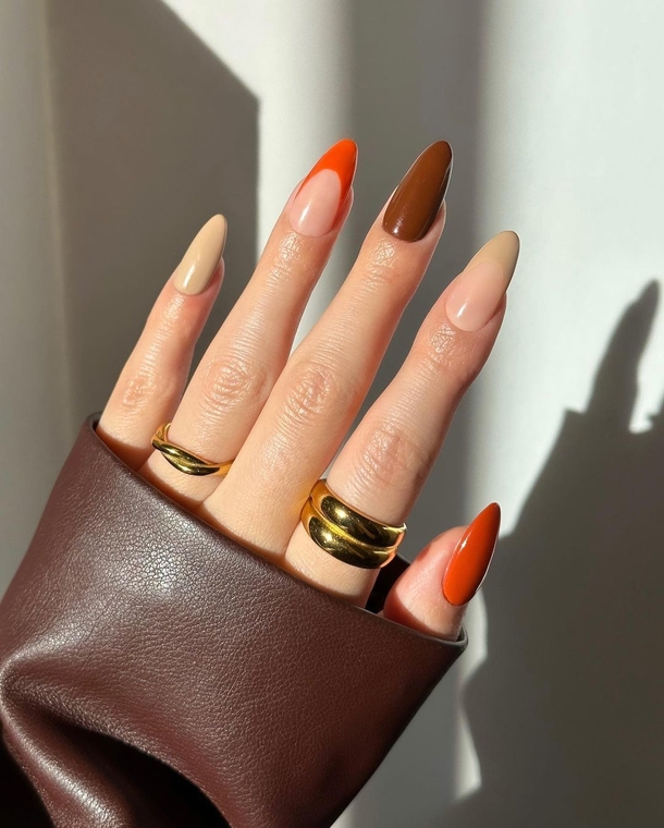 10 Unique & Beautiful Thanksgiving Nail Designs & Looks To Try In 2023 - picture 4