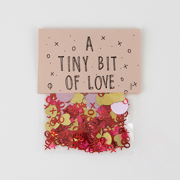 10 Valentine's Day Gifts To Give That Are Under $10 - picture 2