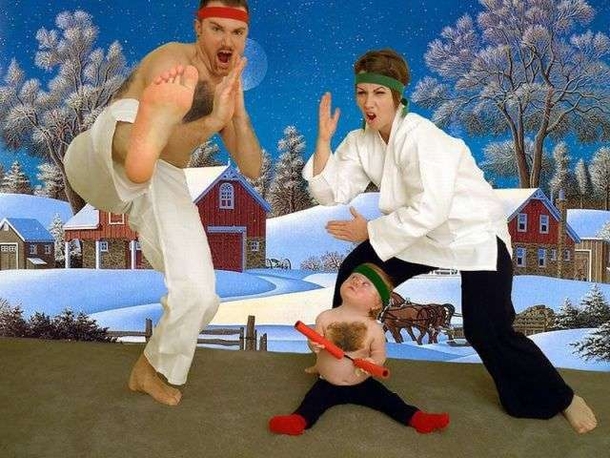 10 Very Awkward Family Christmas Photos - picture 10