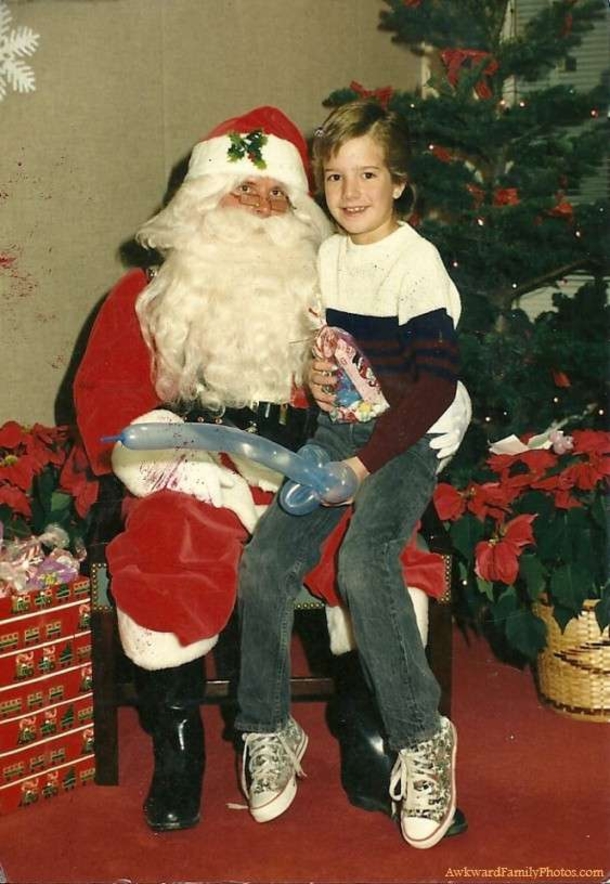 10 Very Awkward Family Christmas Photos - picture 11