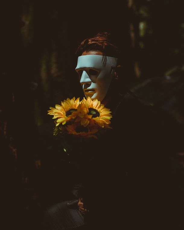 10 Very Scary Photography Images That Remind You Of Halloween - picture 6