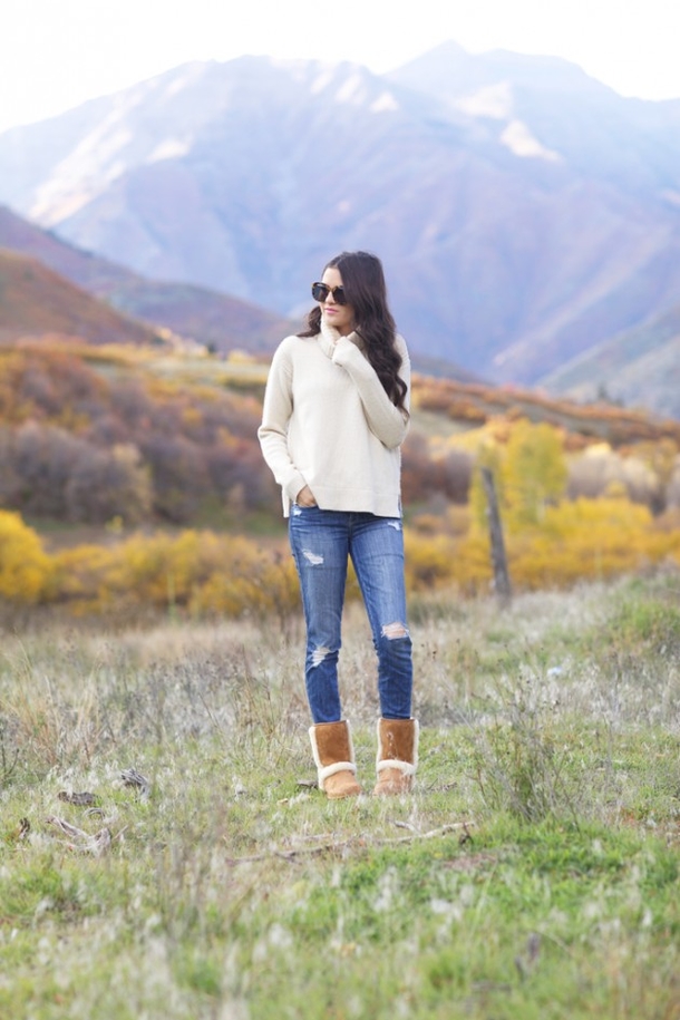 10 Warm And Cozy Outfits With Ugg Boots - picture 10