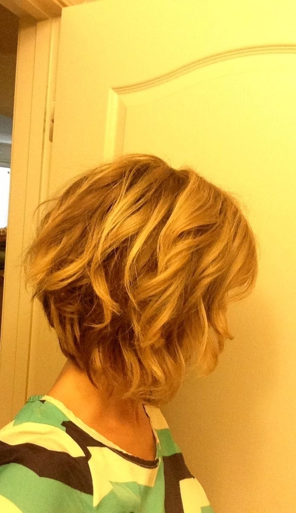 10 Wavy Bob Hairstyles For Women - picture 9