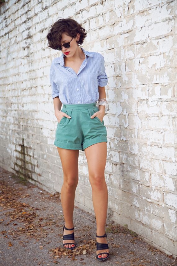 10 Ways To Rock High Waisted Shorts This Summer - picture 9