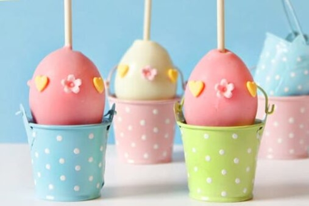 10 Yummy Cakey Easter Pops 2023 - picture 2