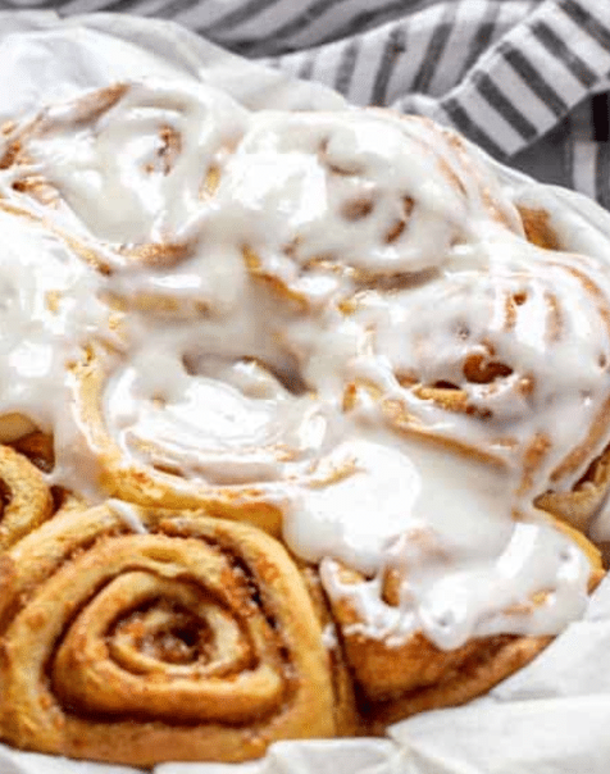 10 Yummy Dinner Rolls For Easter That Your Guests Will Love - picture 3