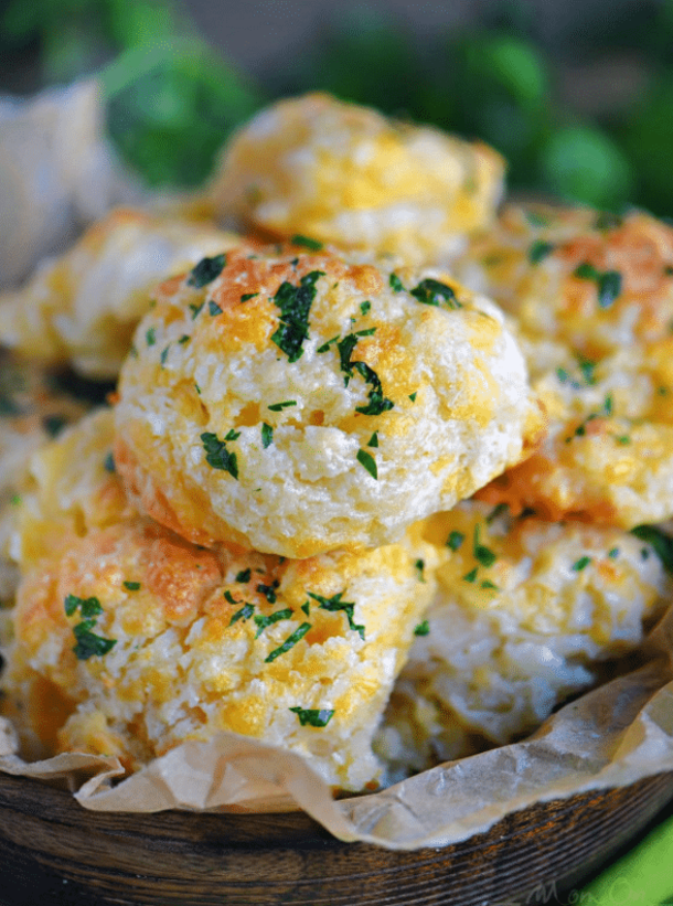 10 Yummy Dinner Rolls For Easter That Your Guests Will Love - picture 6