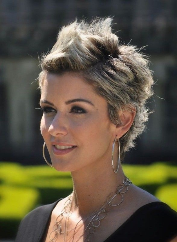 11 Easy And Quick Fall Hairstyles - picture 10