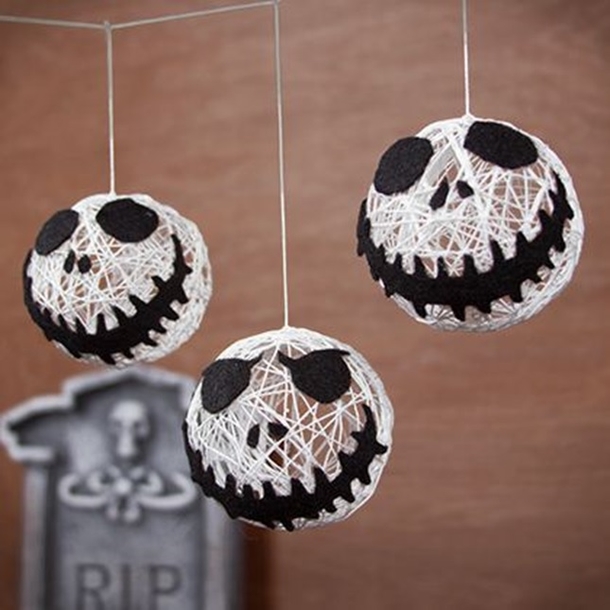 11 Wicked Halloween Garland Decoration Ideas - picture 12