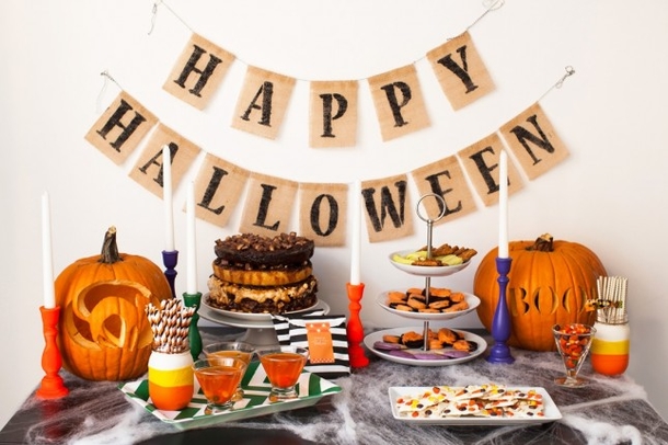 11 Wicked Halloween Garland Decoration Ideas - picture 3