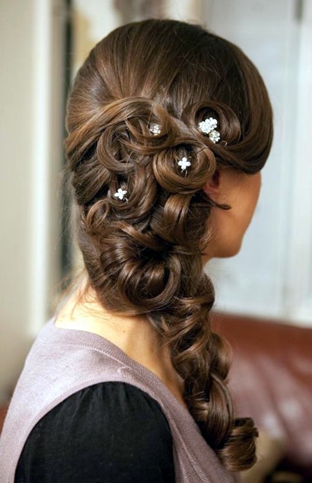 11 Winter Hairstyles For Women - picture 10