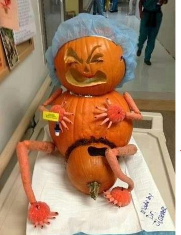 13 Funny Pumpkin Carvings - picture 10