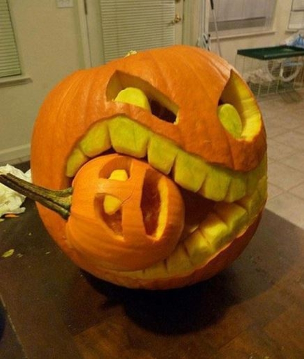 13 Funny Pumpkin Carvings - picture 4