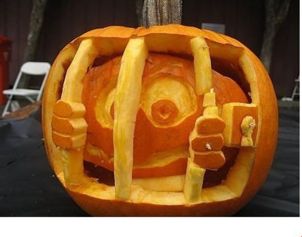 13 Funny Pumpkin Carvings - picture 6