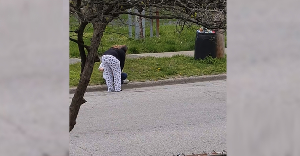 13-year-old girl spots a boy being bullied for wearing old shoes, so she steps in to help - picture 2