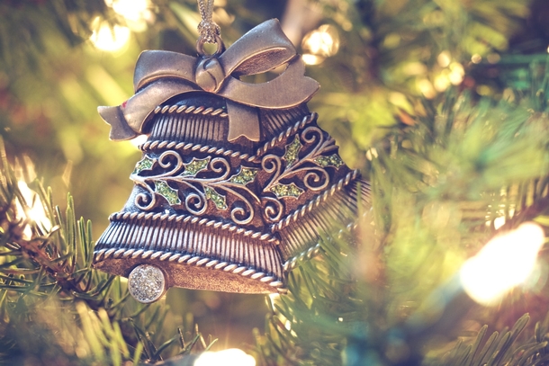 15+ Creatively Made Christmas Ornaments - picture 2