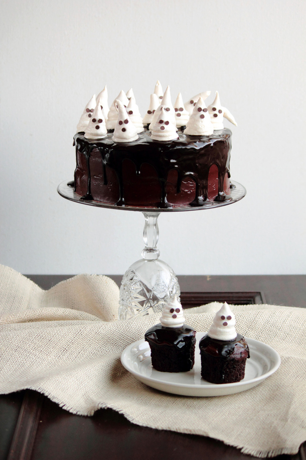 15 Halloween Cake Recipes Perfect for Any Spooky Occasion - picture 16