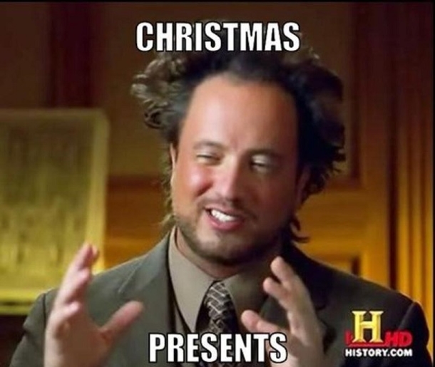 15 Hilarious Christmas Memes To Share With Family & Friends - picture 5