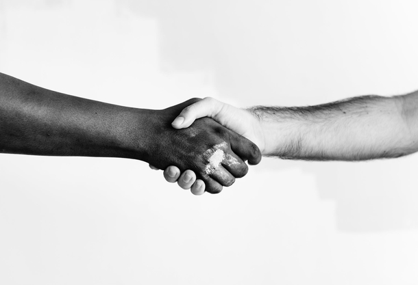 15 Phenomenal Black And White Photography Images - picture 12