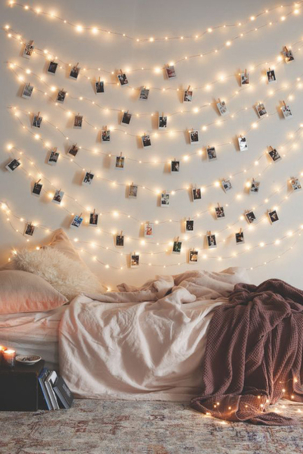 15 Ways To Use Fairy Lights In The Bedroom - picture 4