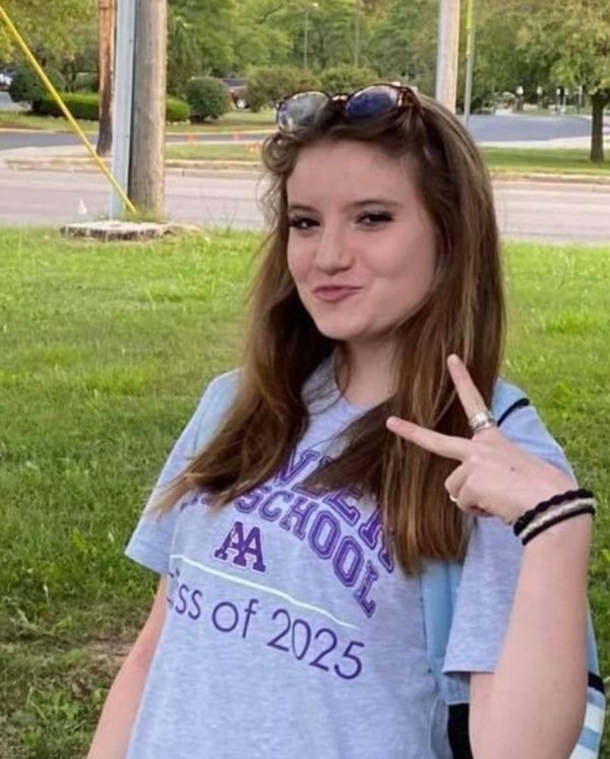 15-year-old girl’s body discovered days after she mysteriously vanished from high school - picture 2