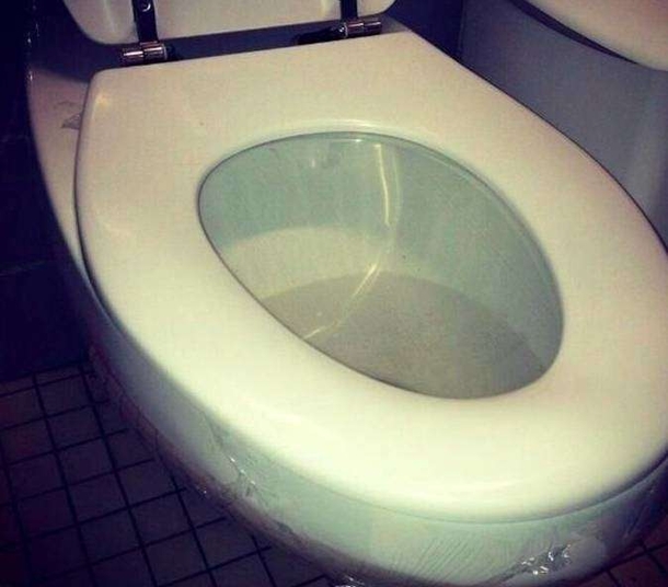 16 Interesting & Clever April Fools Day Pranks - picture 16