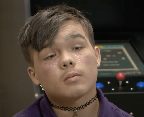 16-year-old boy spends 5 long years in foster care, never gives up and finally gets adopted by loving family - picture 3