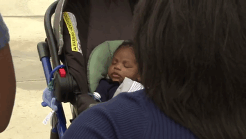16-Year-Old Invents Stroller-Wheelchair So Disabled Mother Can Wheel Her Baby Outside, Amazing! - picture 4