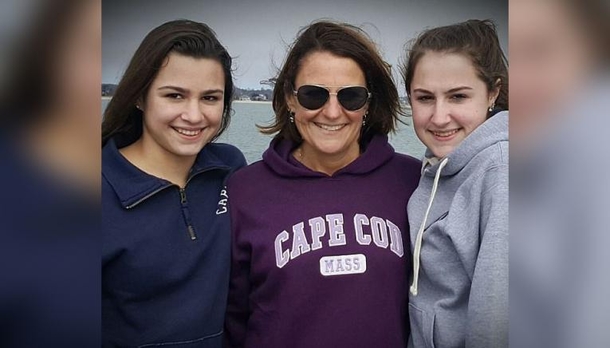 16-Year-Old Teen Loses Battle For Her Life After She Came Home With A Sore Throat - picture 5