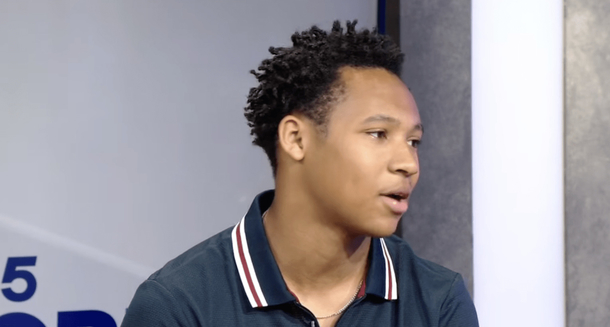17-year-old boy becomes one of the youngest licensed Black pilots in the US, incredible! - picture 3