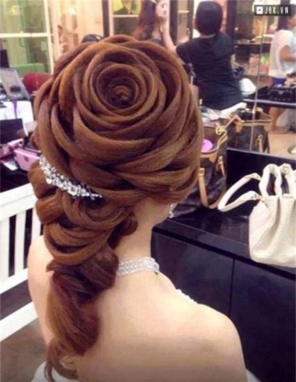 18 Of The Most Stunning Hairstyles Ever Made - picture 18
