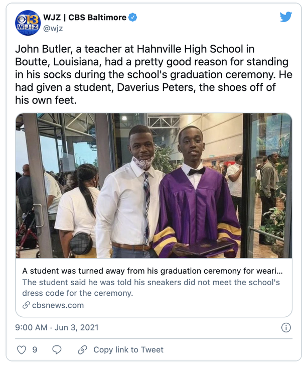 18-year-old High school student stopped from attending graduation because of his shoes – until this teacher steps in - picture 5