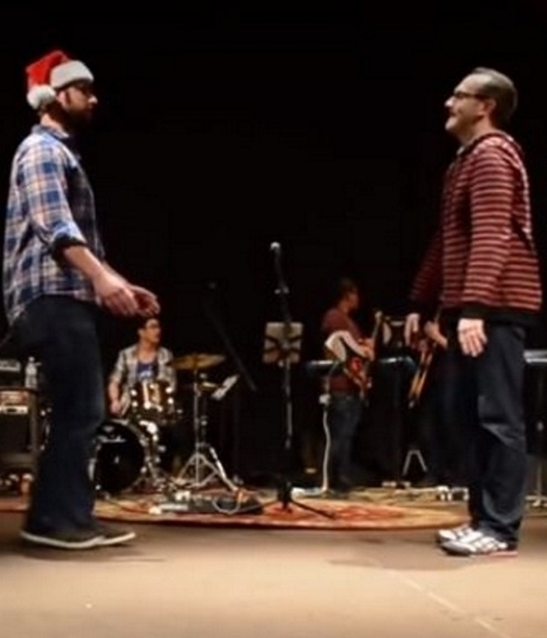 2 Guys Walk On Stage For Christmas Skit With An Unexpected Twist That'll Have You Laughing For Days - picture 2