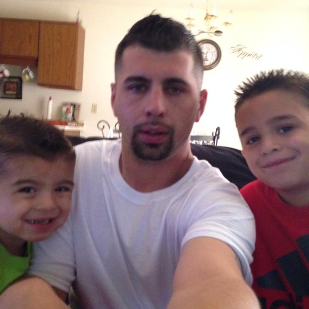 2 Little Boys Hop Out Of Truck And Begin Shoveling - Then Father Sees Man Behind Them - picture 2