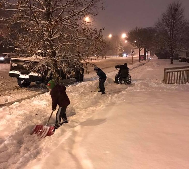 2 Little Boys Hop Out Of Truck And Begin Shoveling - Then Father Sees Man Behind Them - picture 3